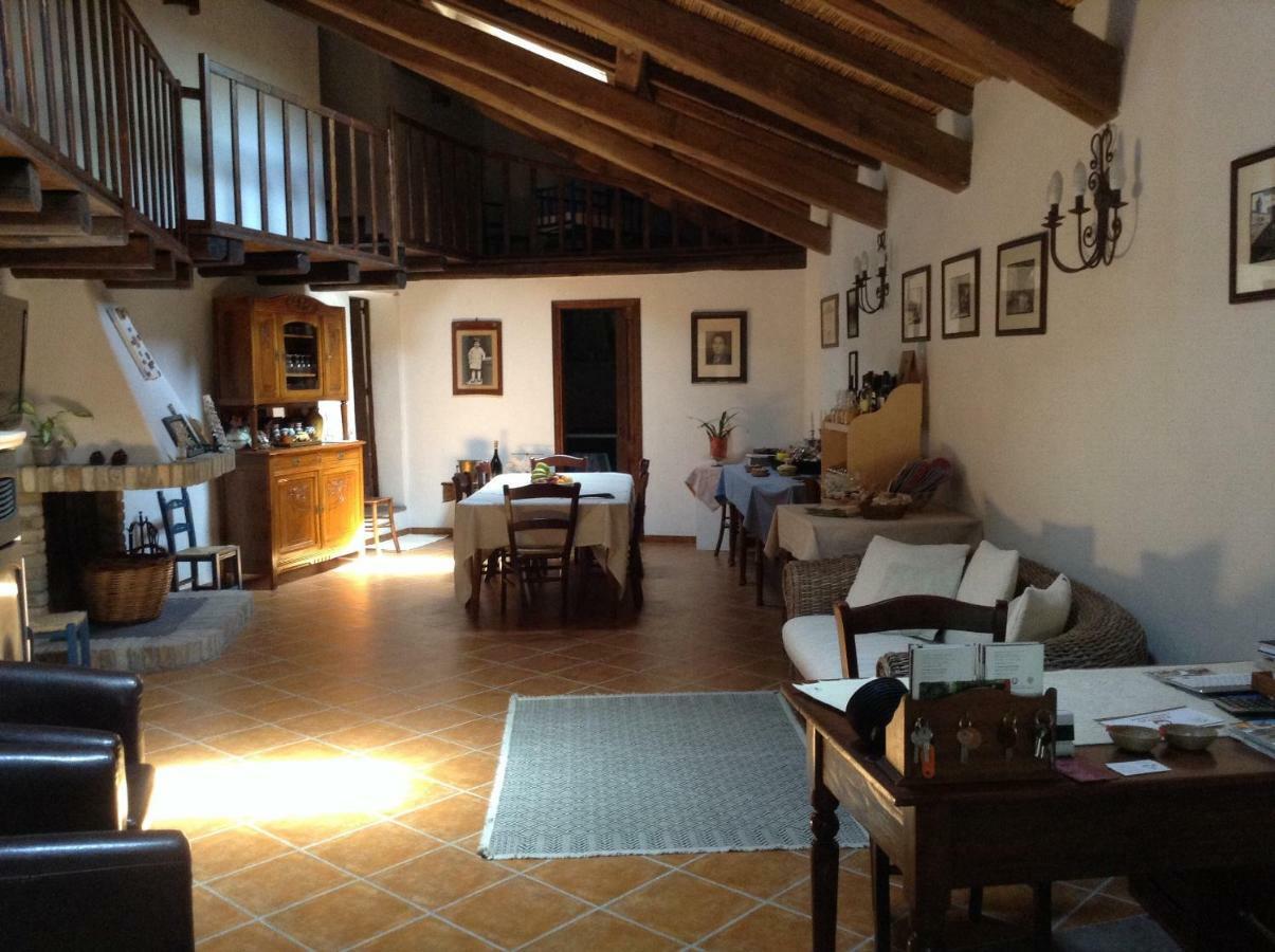 B&B Charme Sa Pardina Orroli Eksteriør billede